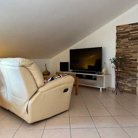 Mavericklodge L'Aquila Ngoại thất bức ảnh